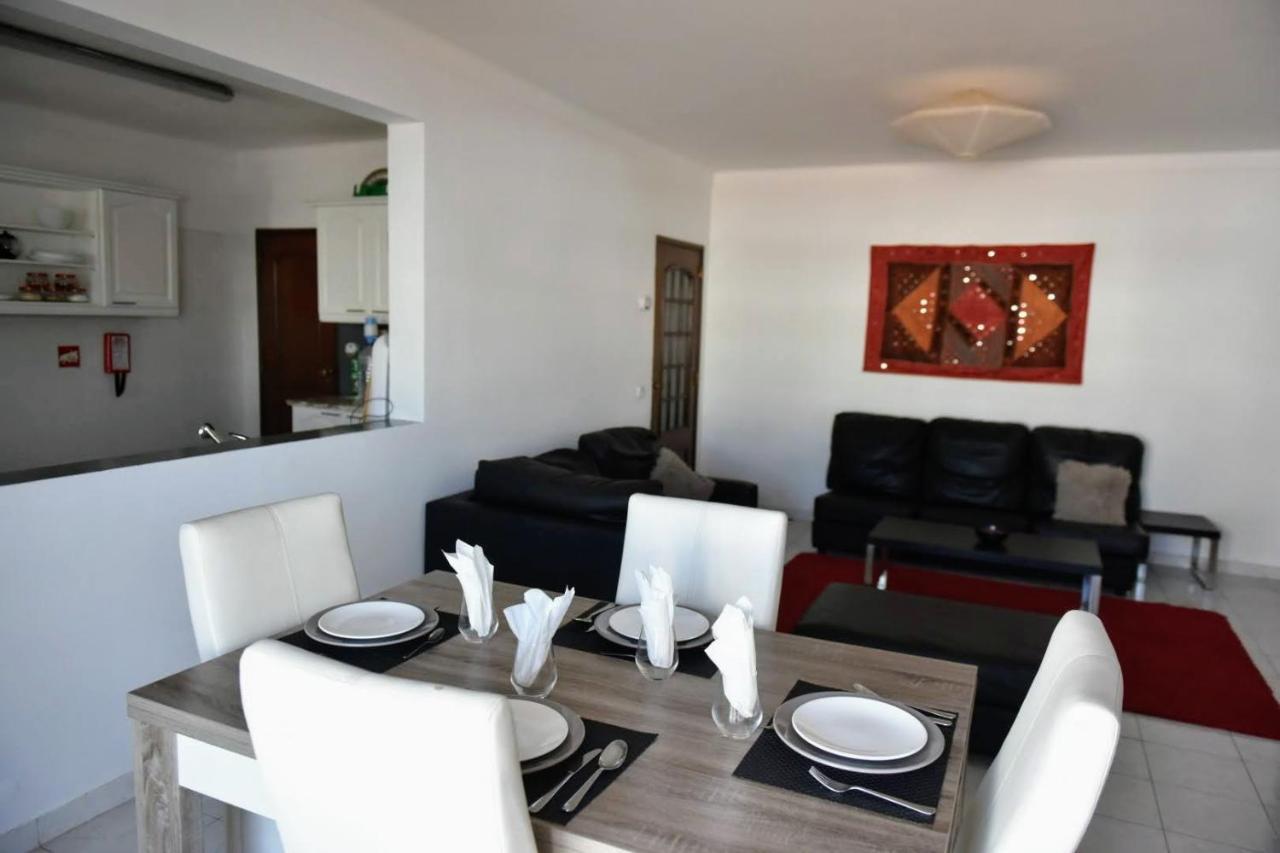 Casa Franki - Stylish And Large Beach Apartment In Algarve 卡武埃鲁 外观 照片